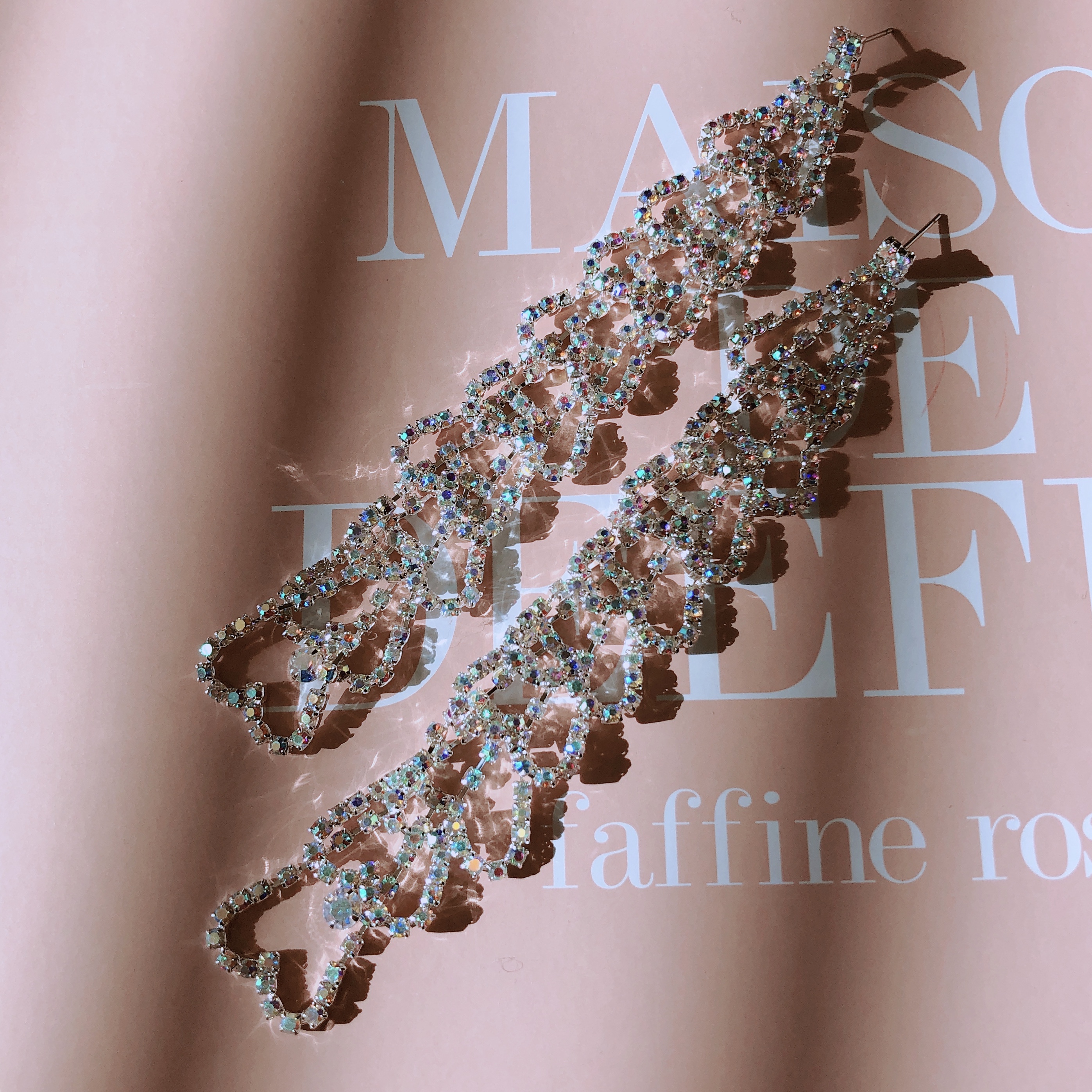 Gorgeous Glitter Opal Heart Heart Long Drop Drop E