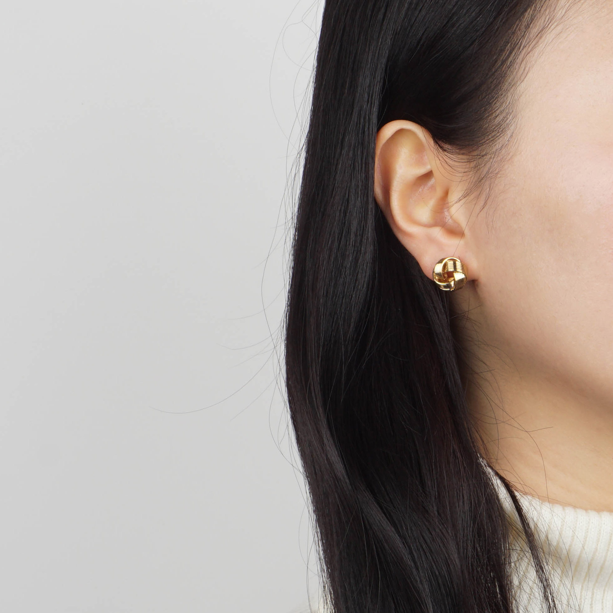 Simple earrings 10 species 3,000 yen Women's Da