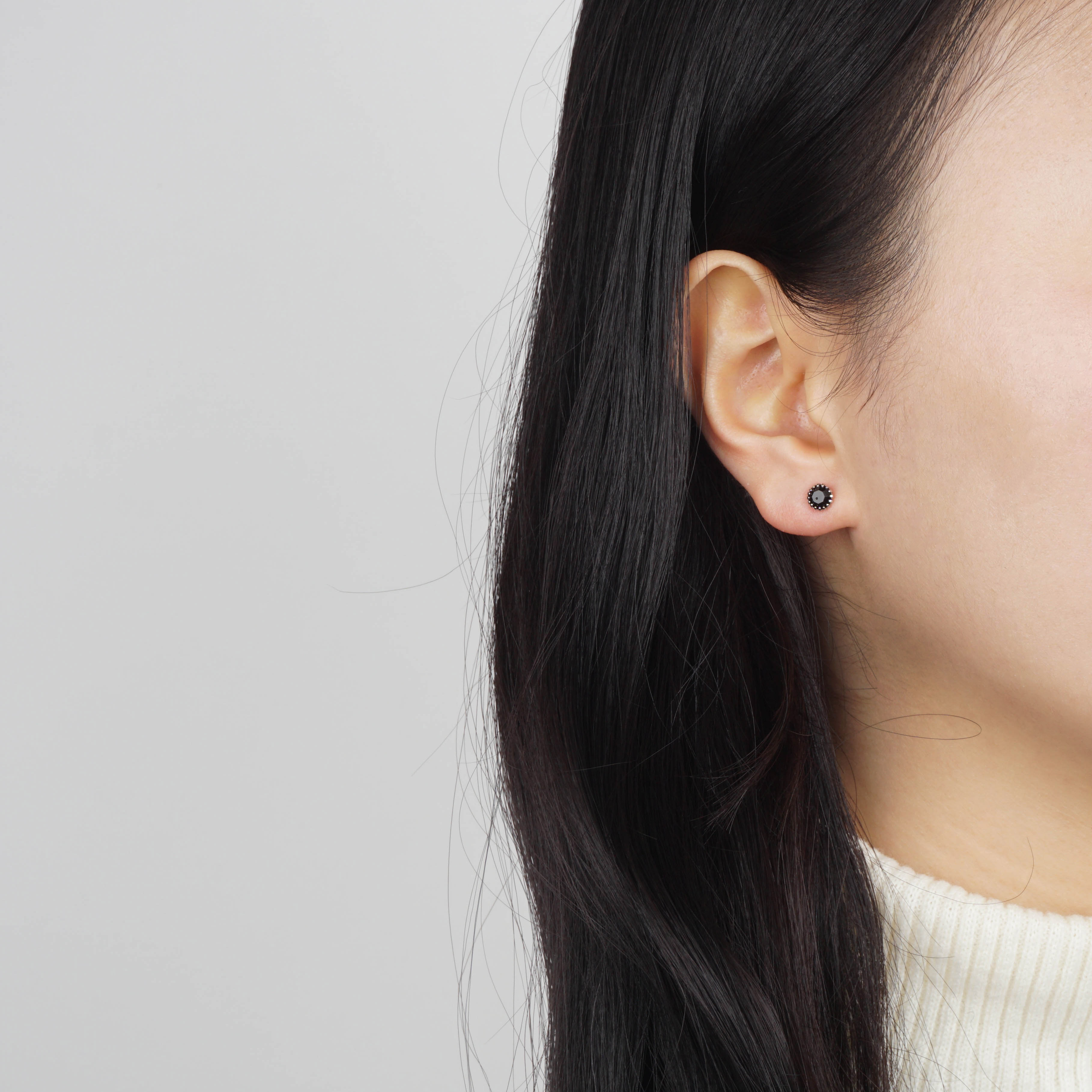Simple earrings 10 species 3,000 yen Women's Da
