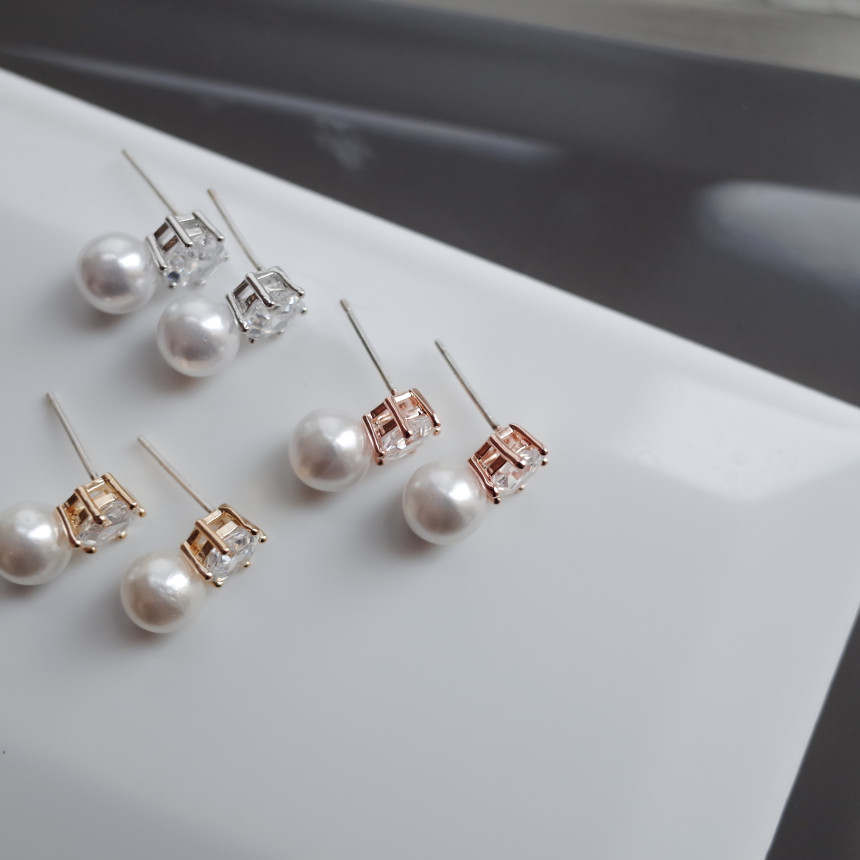 Simple Modern Mini Pearl Earrings Silver Earrings 