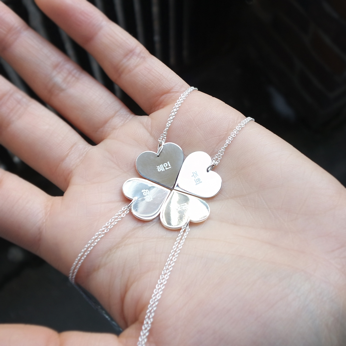 Silver gift necklace gift friendship four leaf stu