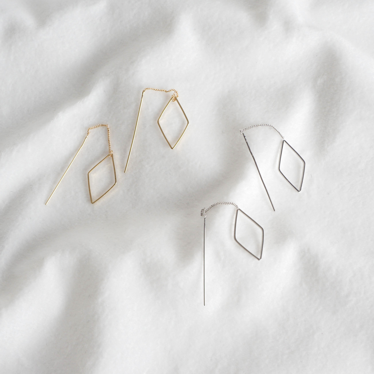 Simple earrings 10 species 5,000 won Women's gi