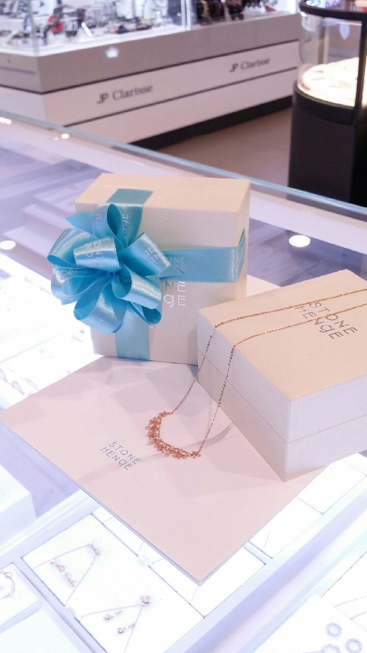 Stonehenge 14k Rose Gold Victorian Necklace T0401