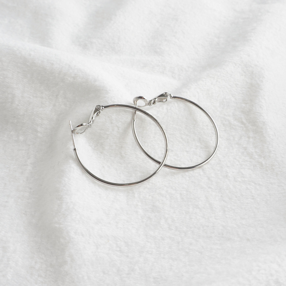 Simple earrings 10 species 5,000 won Women's gi