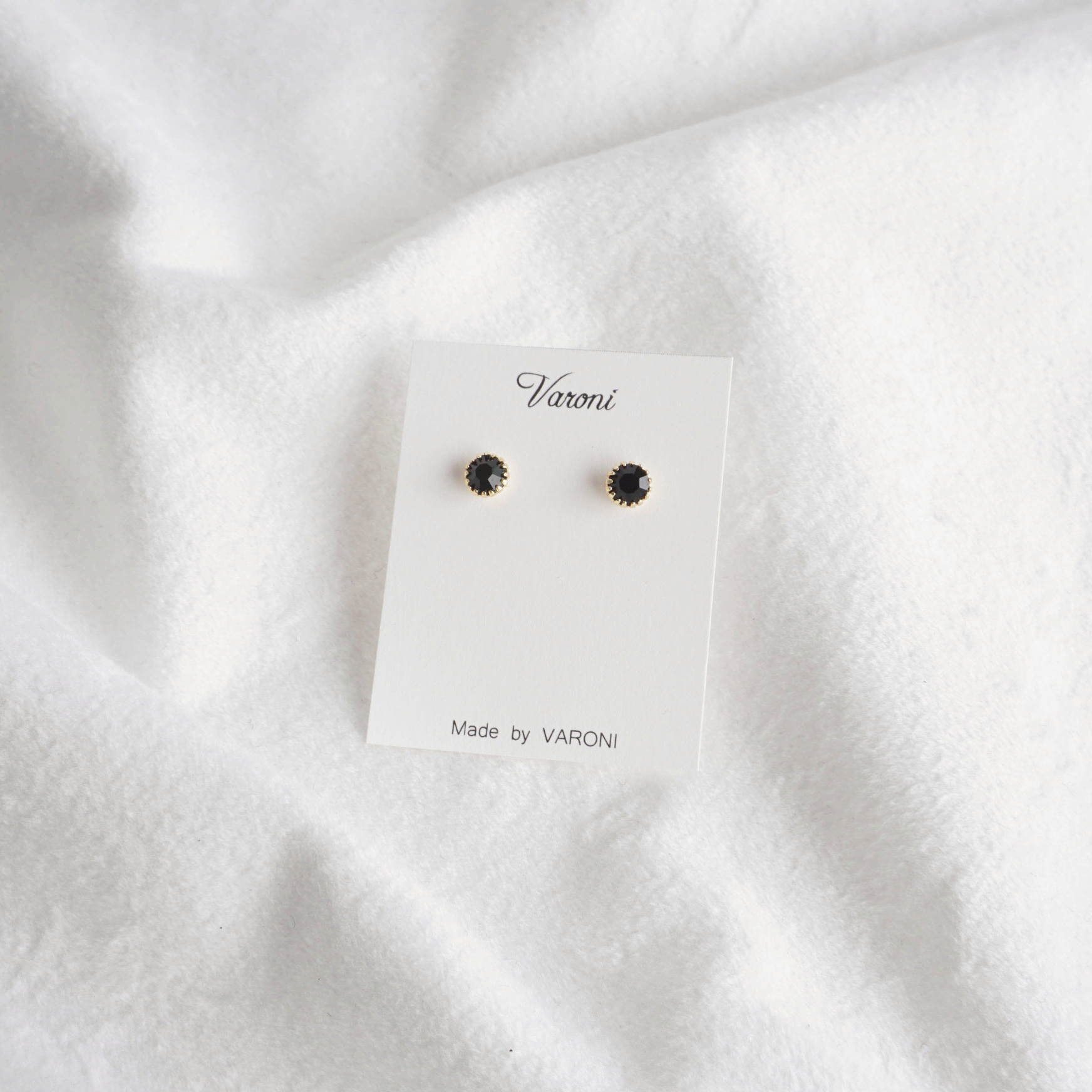 Simple earrings 10 species 3,000 yen Women's Da