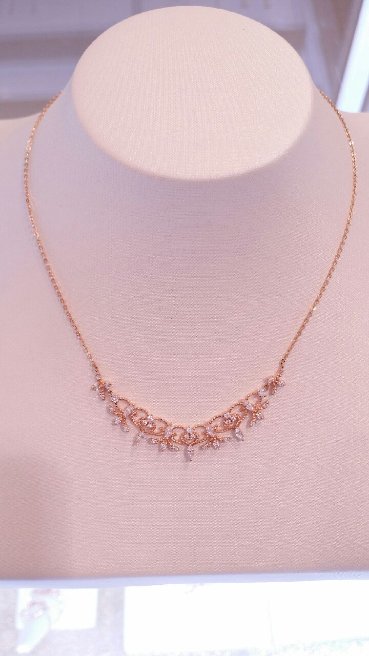 Stonehenge 14k Rose Gold Victorian Necklace T0401