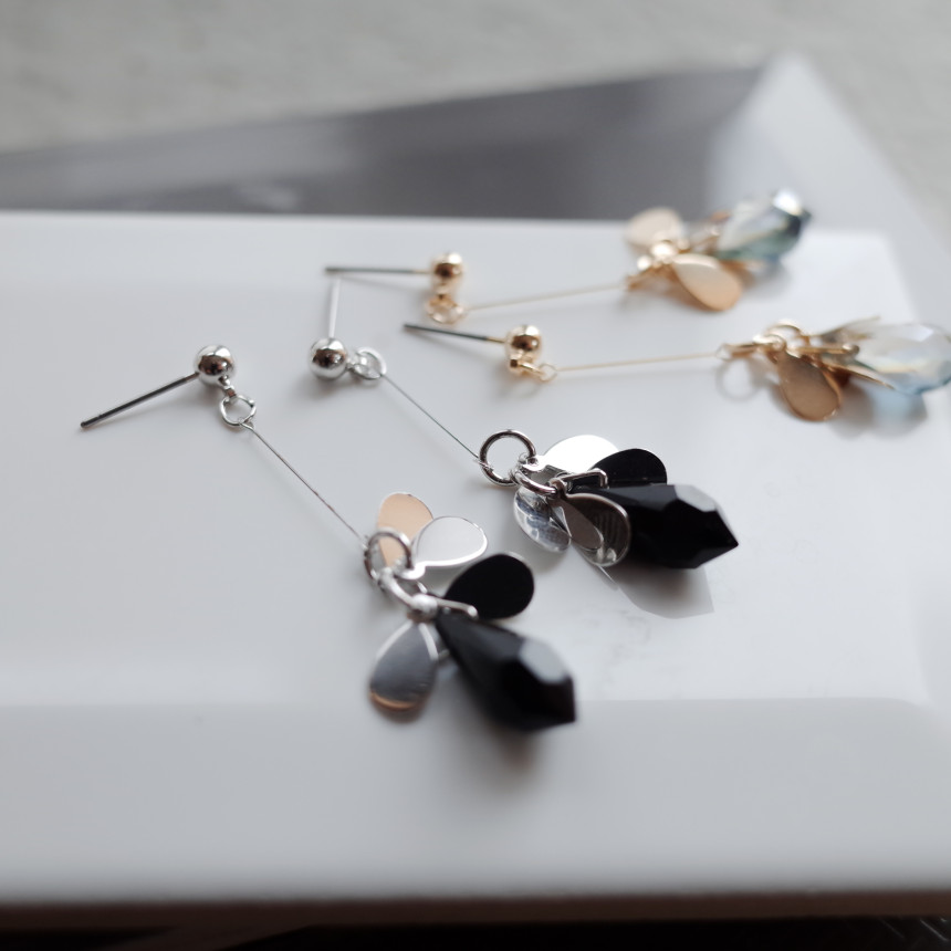 <b><p>Beneno Production Mourning NO.69 Billy Glass</p></b><b><p>ベネノ製作 無排 NO.69 ビリー グラス光沢 糸ドロップカンカンイヤリング スタイリッシュな</p></b><br /><br /><p align='center'>