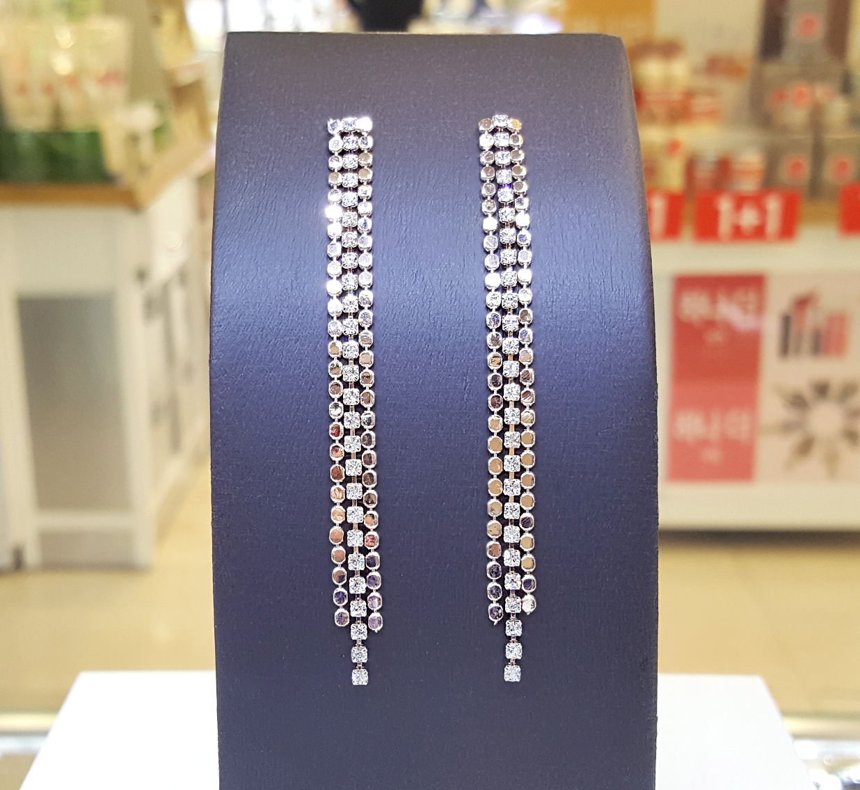 Volare Rebecca Jalan Long Earrings BRS066 Bold glo