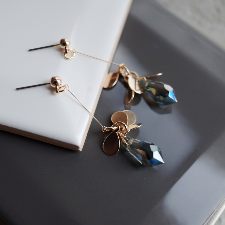 <b><p>Beneno Production Mourning NO.69 Billy Glass</p></b><b><p>ベネノ製作 無排 NO.69 ビリー グラス光沢 糸ドロップカンカンイヤリング スタイリッシュな</p></b><br /><br /><p align='center'>