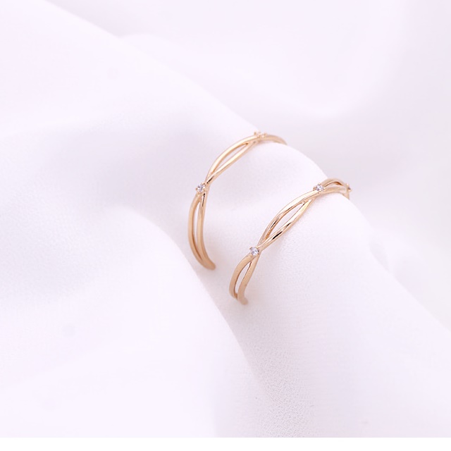 Cubic Ring Ring Twist Earrings Shin Se Kyung Suh J