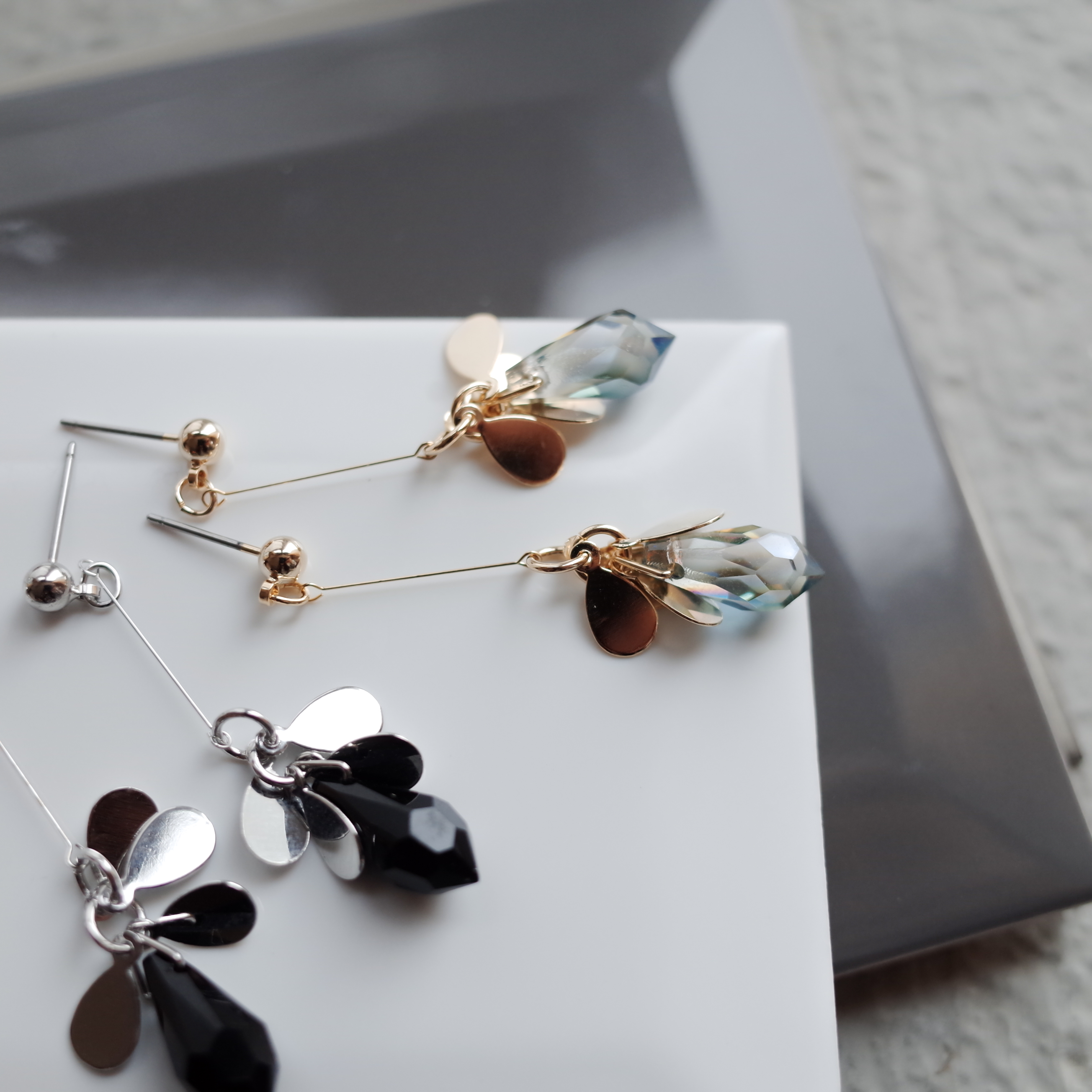 BENNO MANUFACTURING NO.69 Billy Glass Sparkling Dr