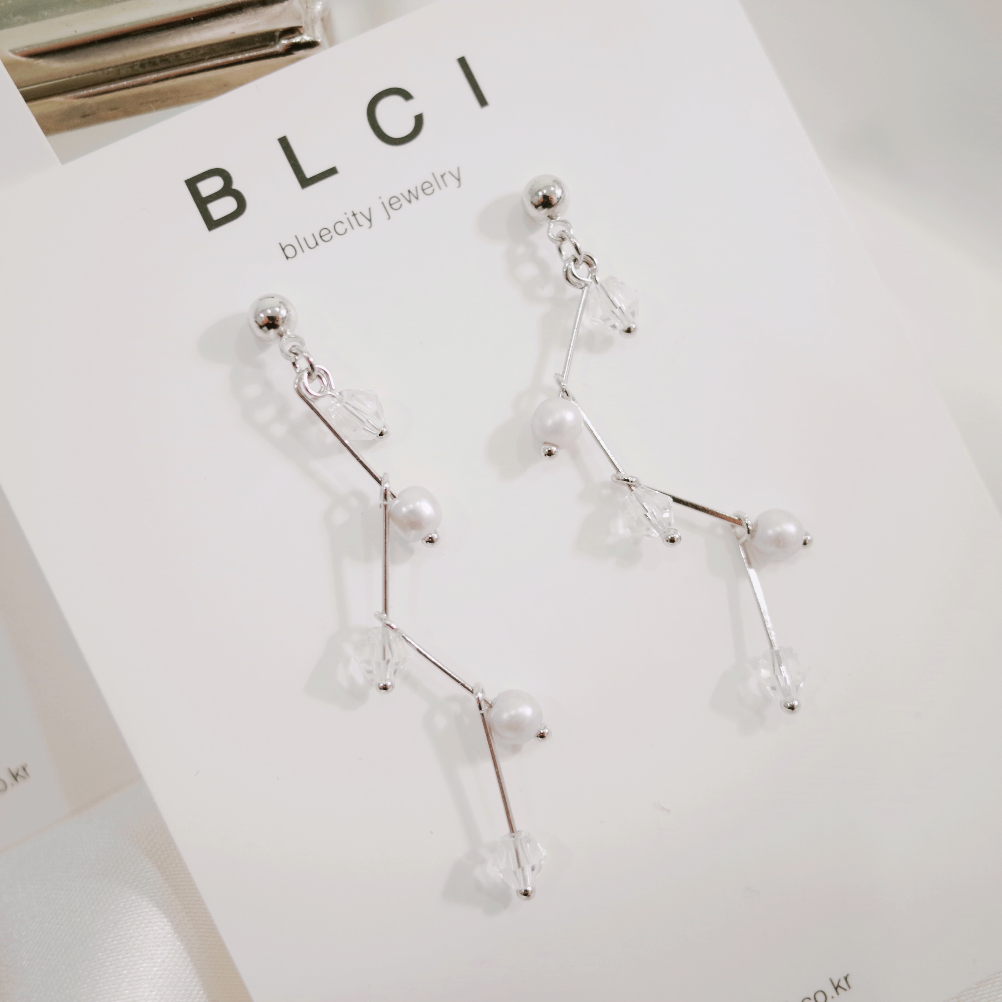 Chelsea Crystal Drop Earrings 2color Earrings Pear