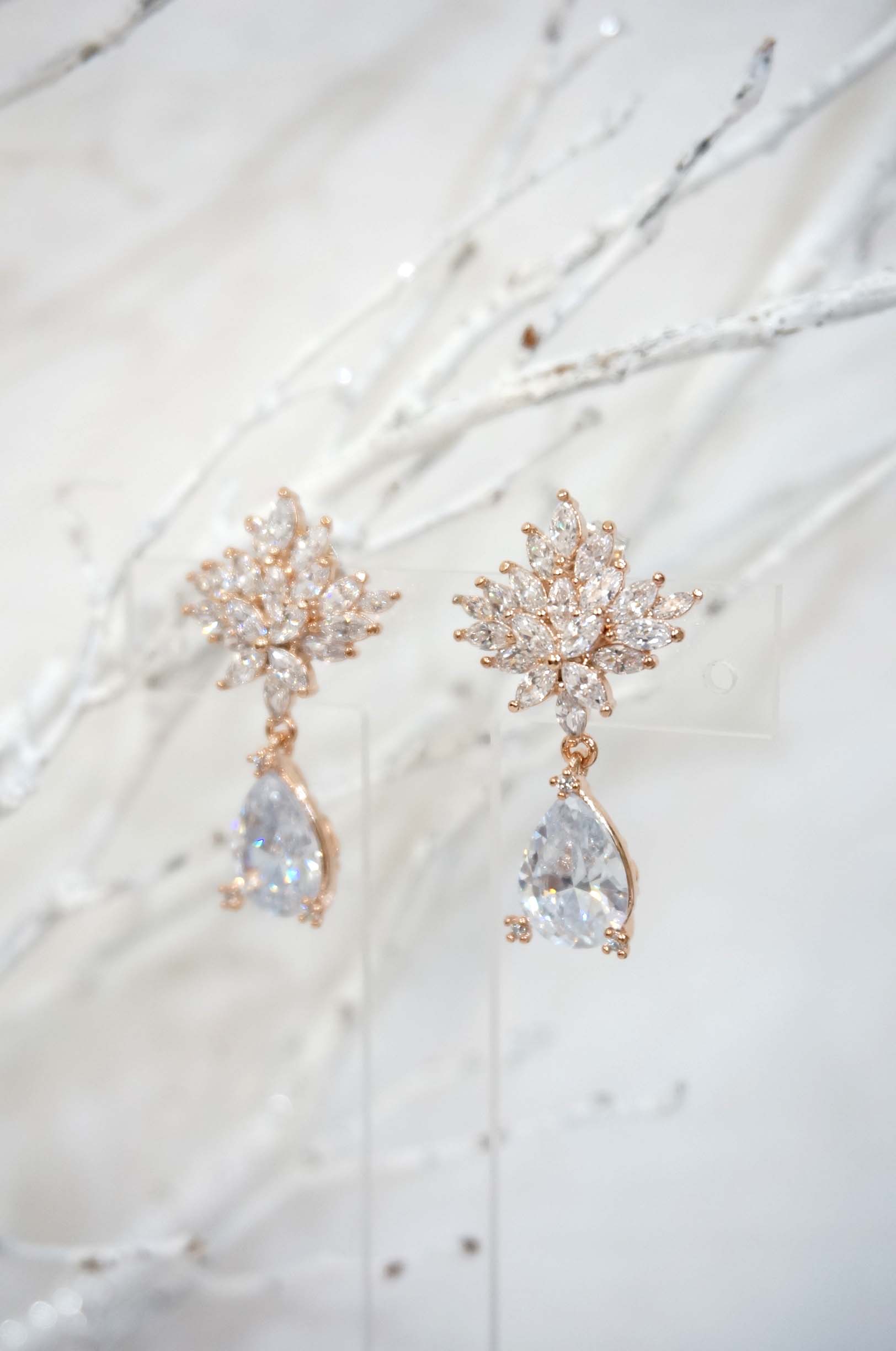 Snow Queen Drop Drop Earrings Bright luxurious uni