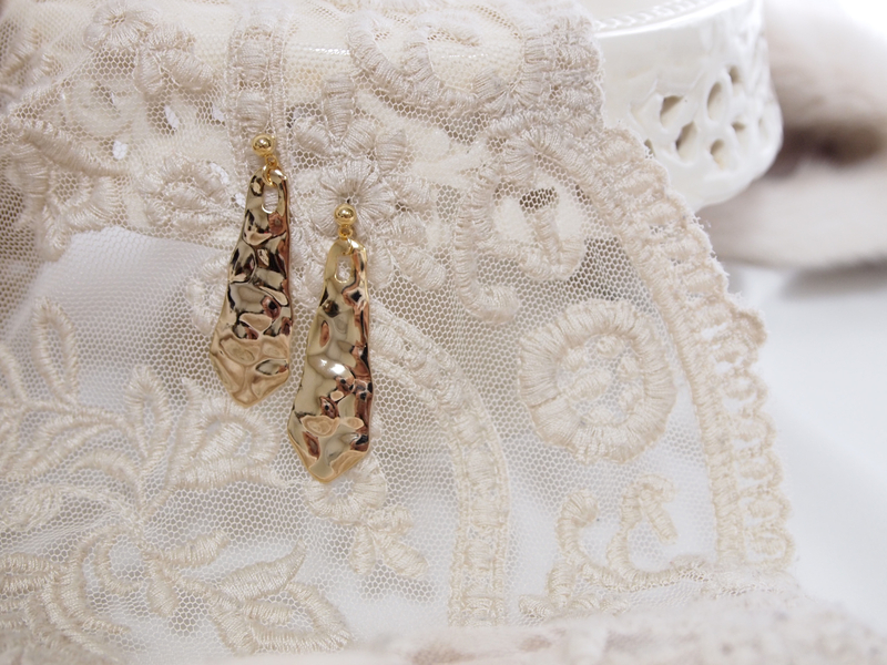 Black Knight Bold Necklace Earring Drop Earring Ce