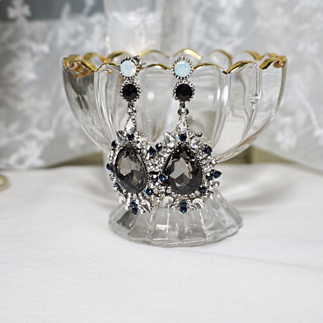 After Bold Cubic Drop Earrings 2color Antique Uniq