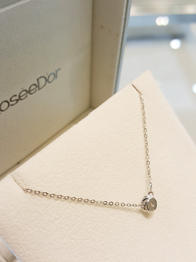 Golddude Rosette White Cubic Necklace-WNF2-B-0167-