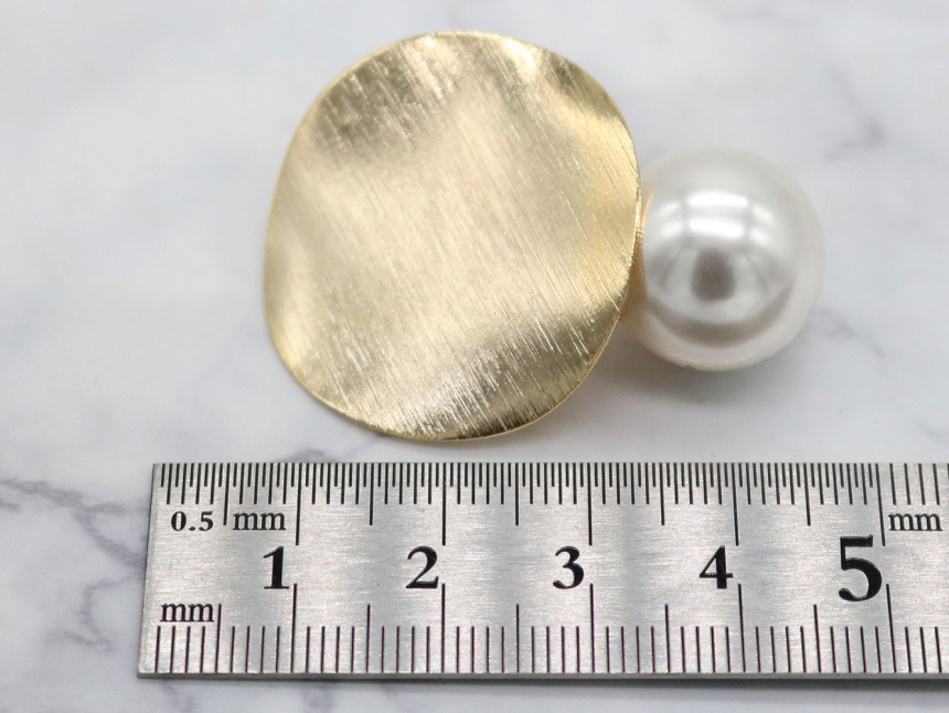 Metal Pearl Drop Bold Earrings Jay Cave Shopping M