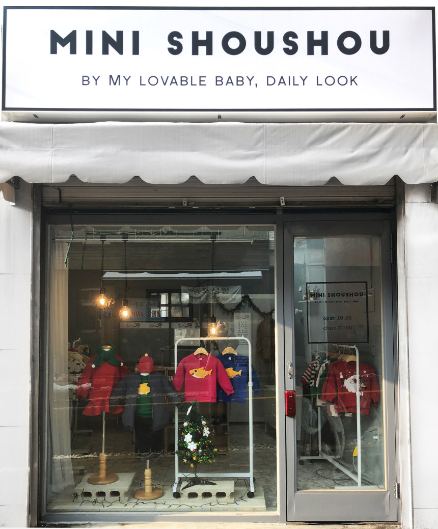 <b><p>cute giraffe T-sht Soh look Gls Short Sleeves</p></b><b><p>かわいい キリン Tシャツ 残っルック 女の子半袖 兄妹 幼児服 夏の服</p></b><br /><br /><p align='center'>