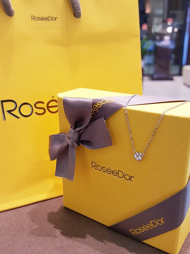 Golddude Rosette White Cubic Necklace-WNF2-B-0167-