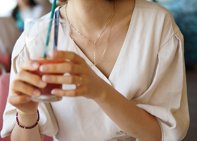 18K Tuchein Y Drop Phafie Necklace Girl Gift Wipe 