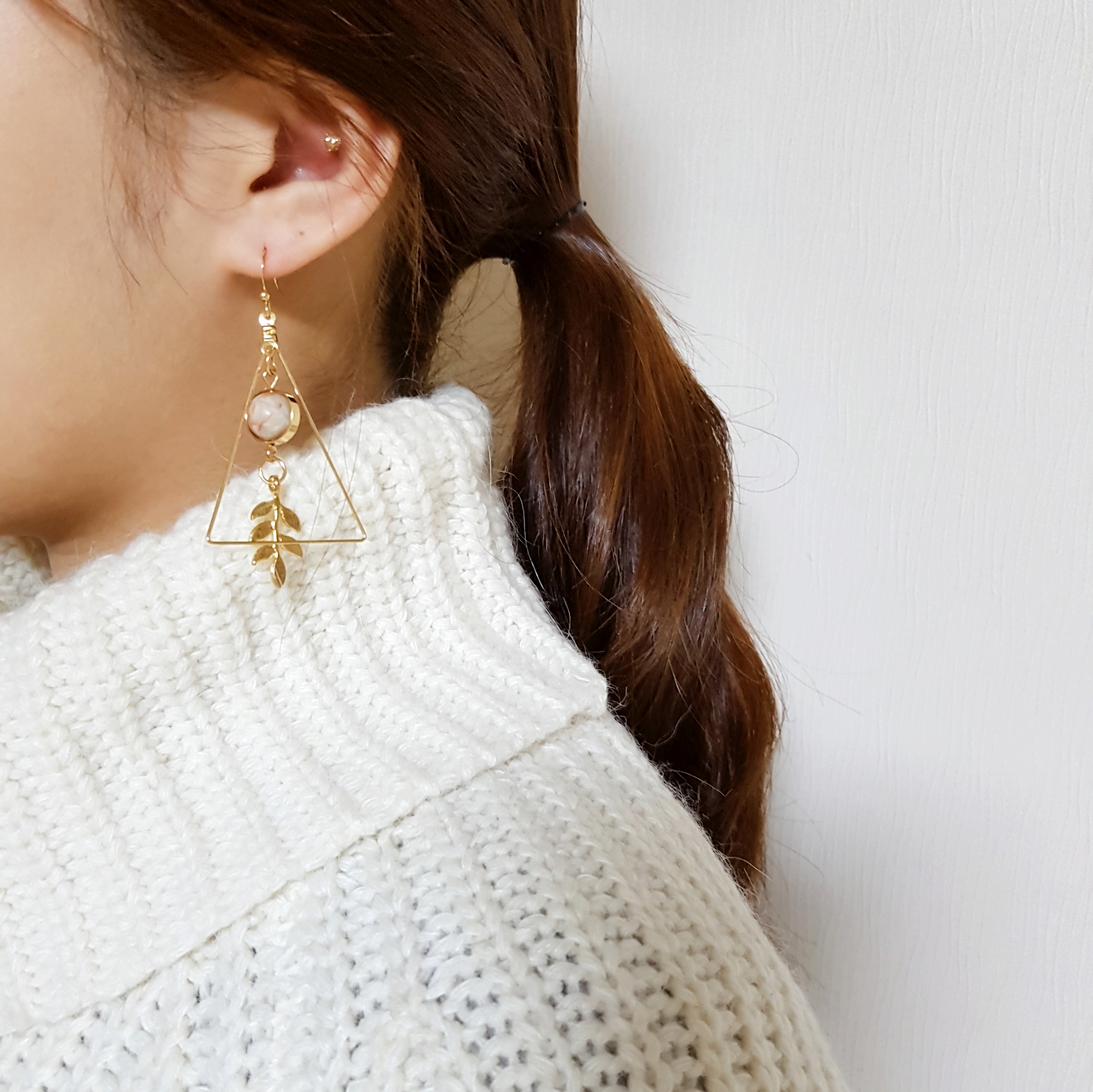 Self-made Retro Gemstone Leaves Earrings Gemstones