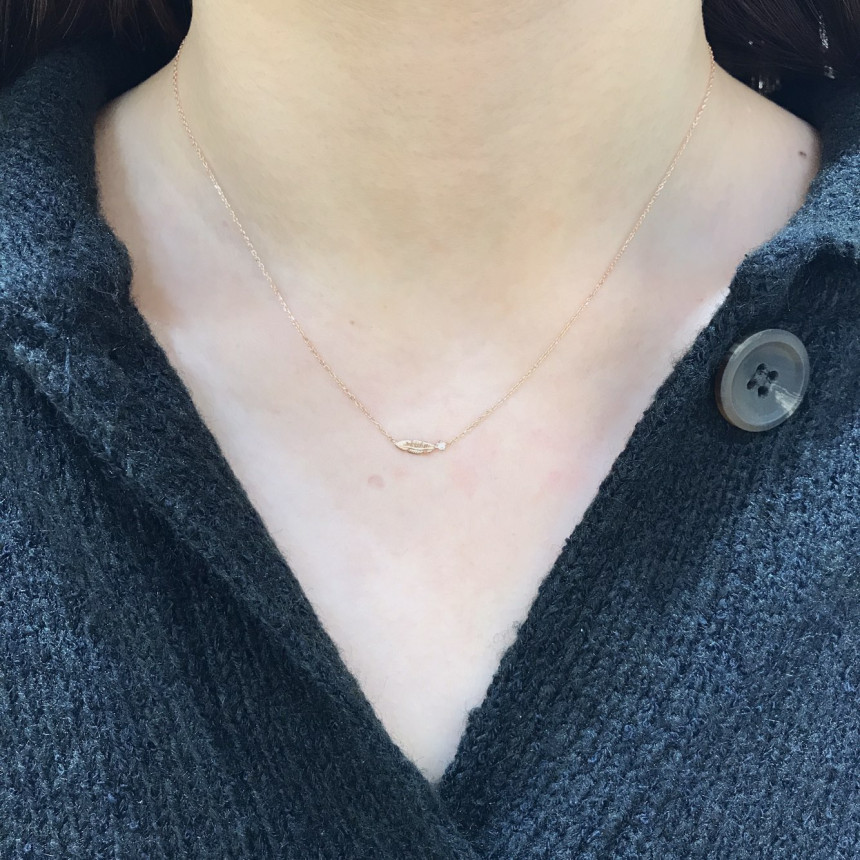 Lloyd Charming Feather Necklace LNT17111T Feminine