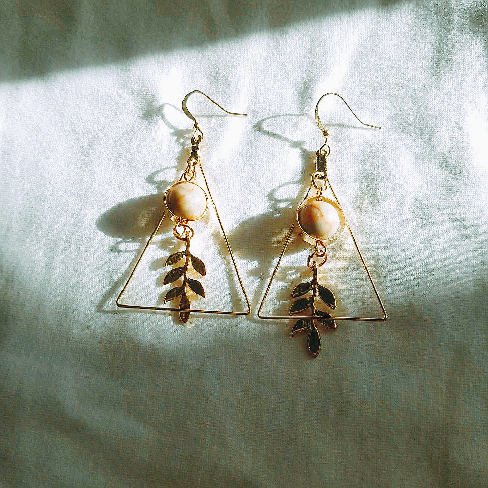 Self-made Retro Gemstone Leaves Earrings Gemstones