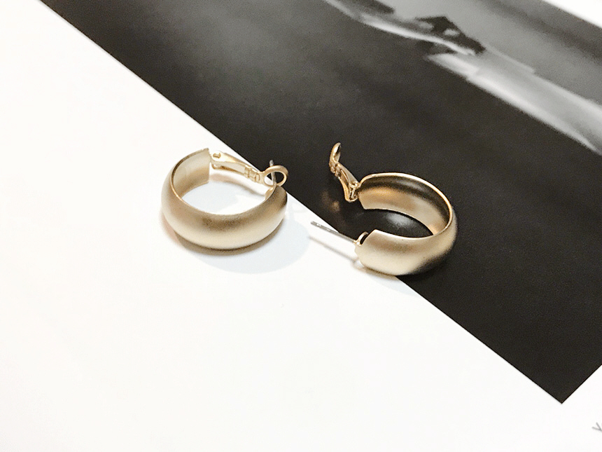 Modern basic matte ring earrings Women's 20s Fe