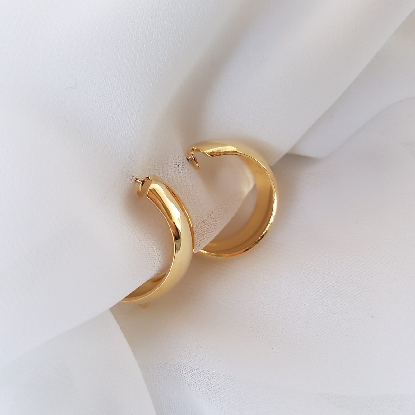 Simple Gold Daily Modern Earrings Charming Sique D