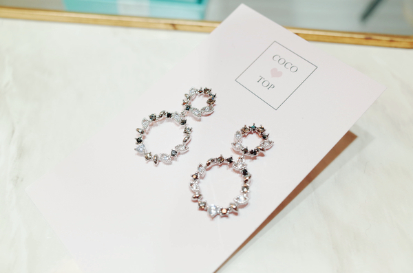 2 Suite Fiesta Earrings