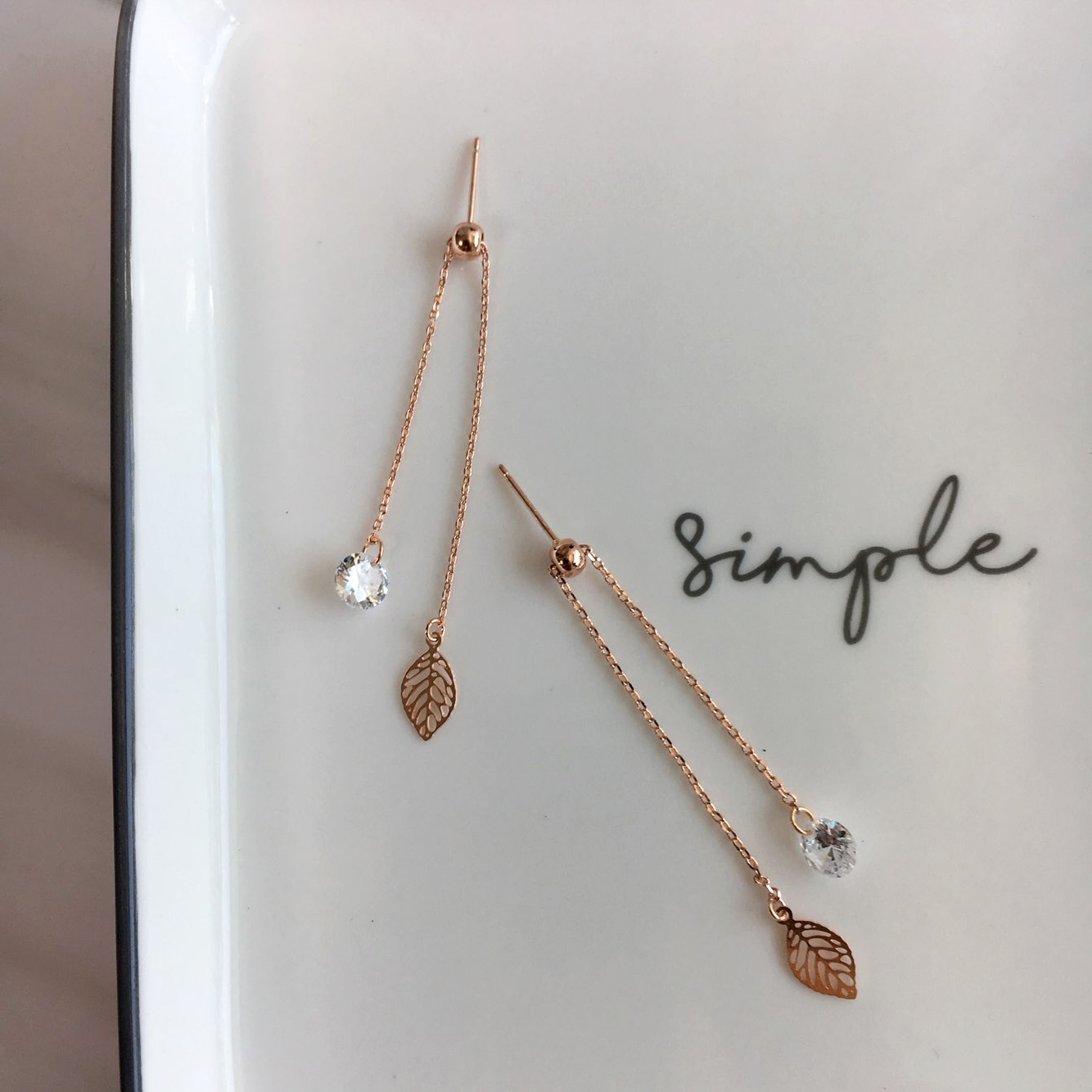 Two-Leaves Two-Drop Drop Earrings Silver Cute Pret