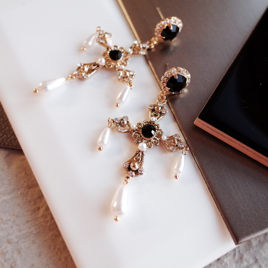 Byzantine Bold Cross Earrings Stylish Unique Desig