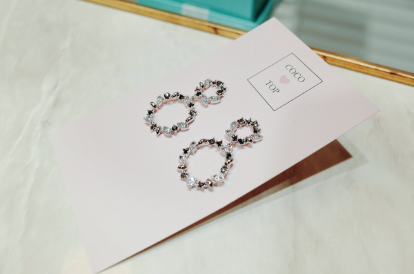 2 Suite Fiesta Earrings