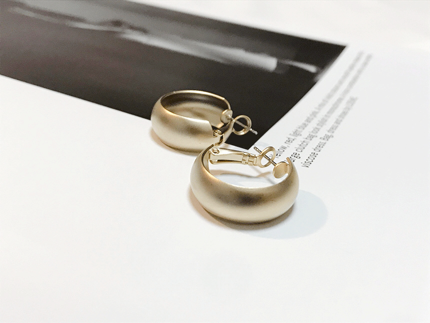 Modern basic matte ring earrings Women's 20s Fe