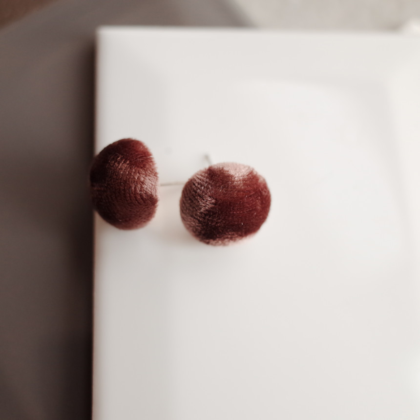 Dongle dongle soft velvet earrings Stylish unique 