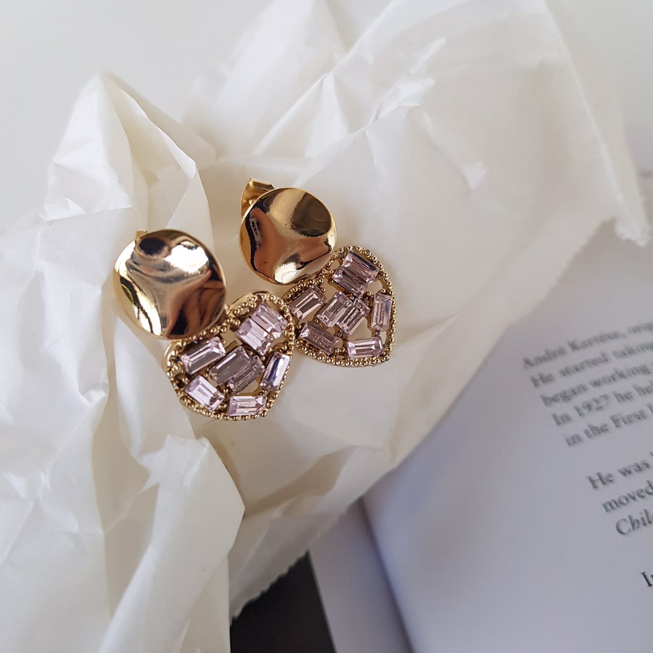 Loveholic Swallow Drop Earrings 3color Retro Mood 