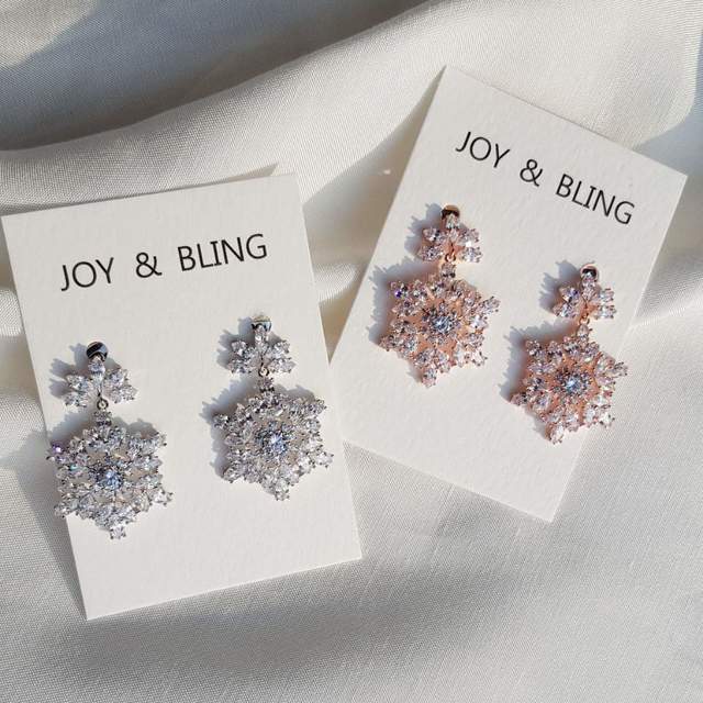Snowball Cubic Earring Silver 20 drops Drop Crysta