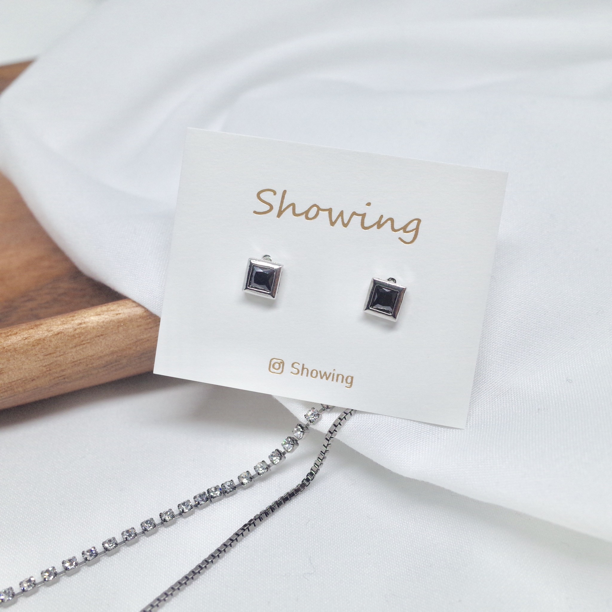 Mini Square Black Uncut Drop Earrings Year-end Loo