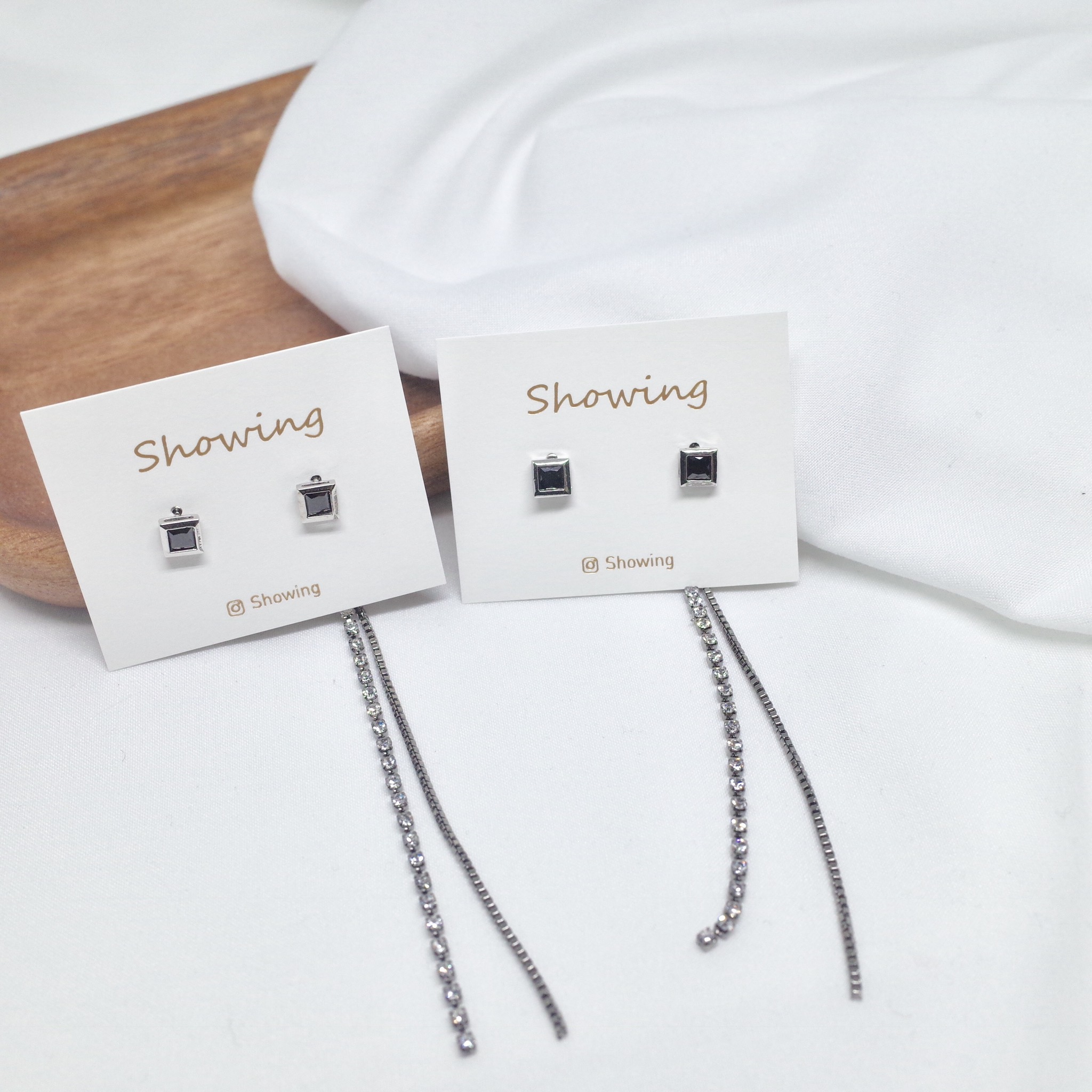 Mini Square Black Uncut Drop Earrings Year-end Loo