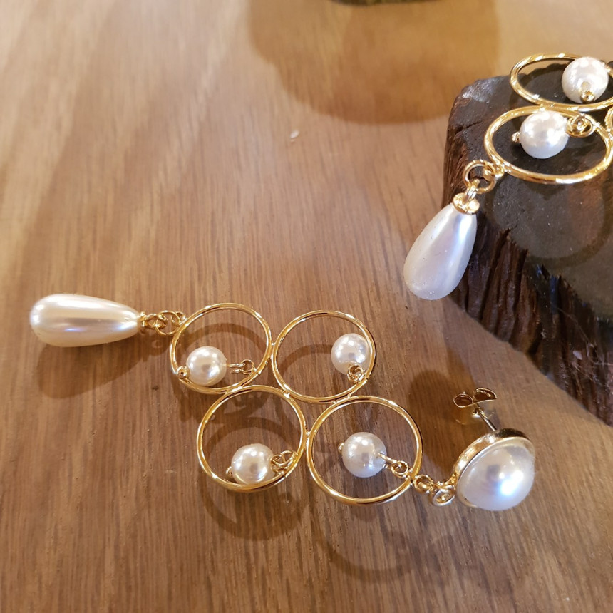 Queen Pearl Drop Earrings Classic Look Glam Sexy M