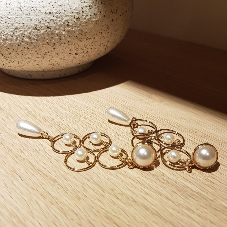 Queen Pearl Drop Earrings Classic Look Glam Sexy M