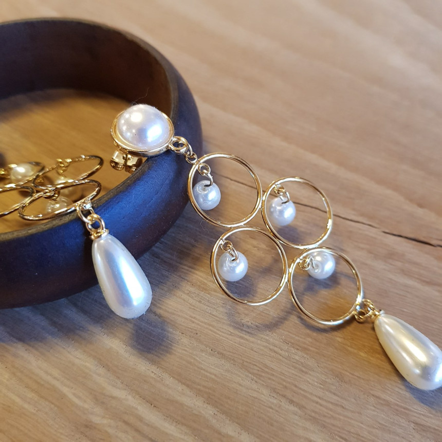 Queen Pearl Drop Earrings Classic Look Glam Sexy M