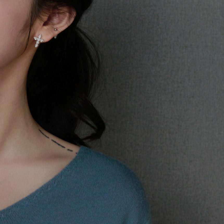 Black Velvet Mini Earrings Set Bold Modern Cubic D