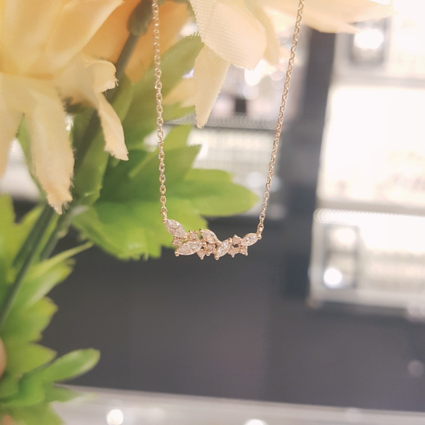 Lloyd Milk necklace LNN17258G