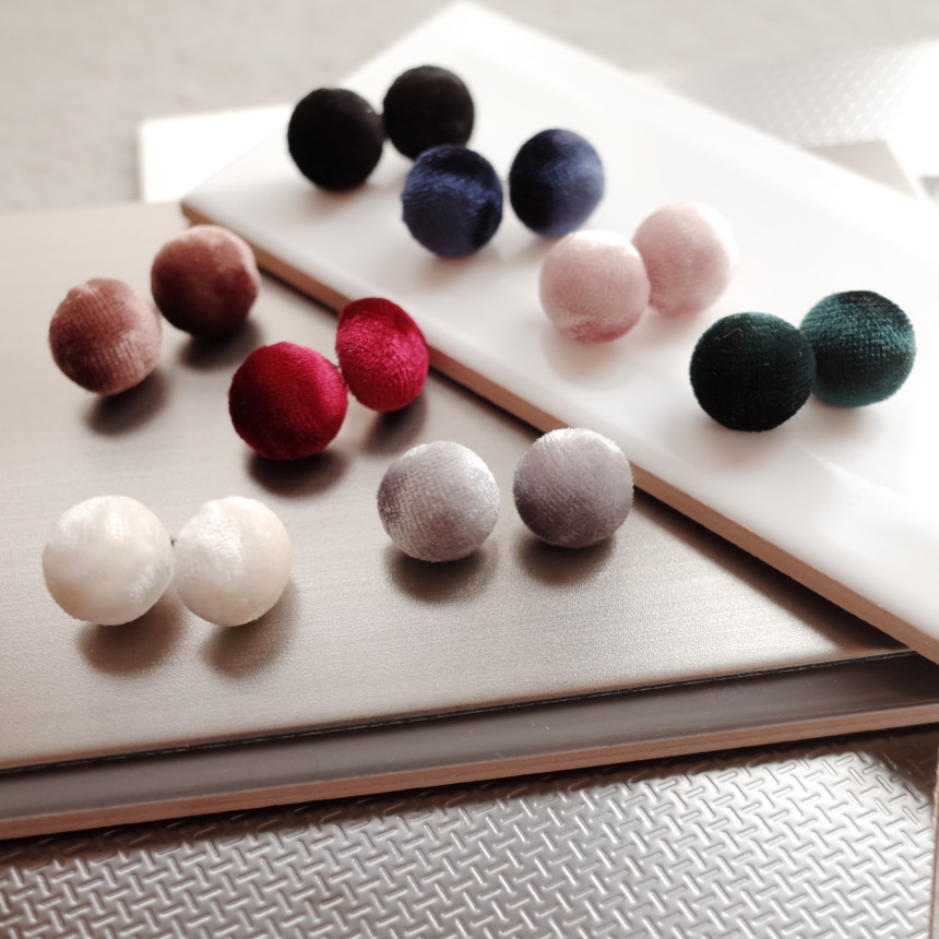Dongle dongle soft velvet earrings Stylish unique 