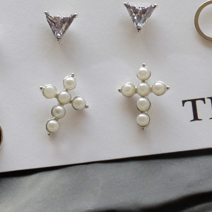 Black Velvet Mini Earrings Set Bold Modern Cubic D