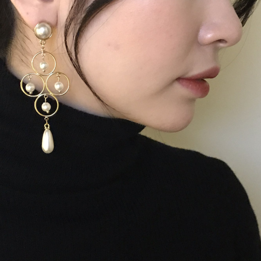 Queen Pearl Drop Earrings Classic Look Glam Sexy M