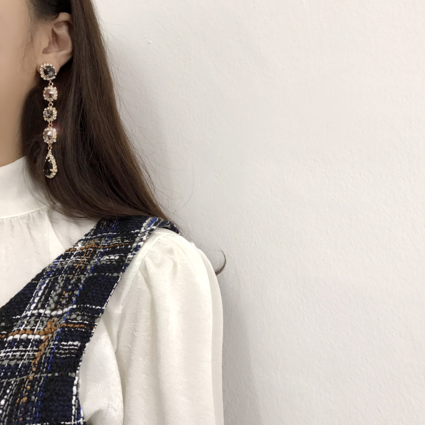 Black Crystal Cubic Drop Earrings Earrings Pearl F