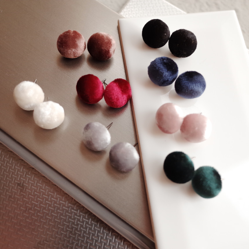 Dongle dongle soft velvet earrings Stylish unique 