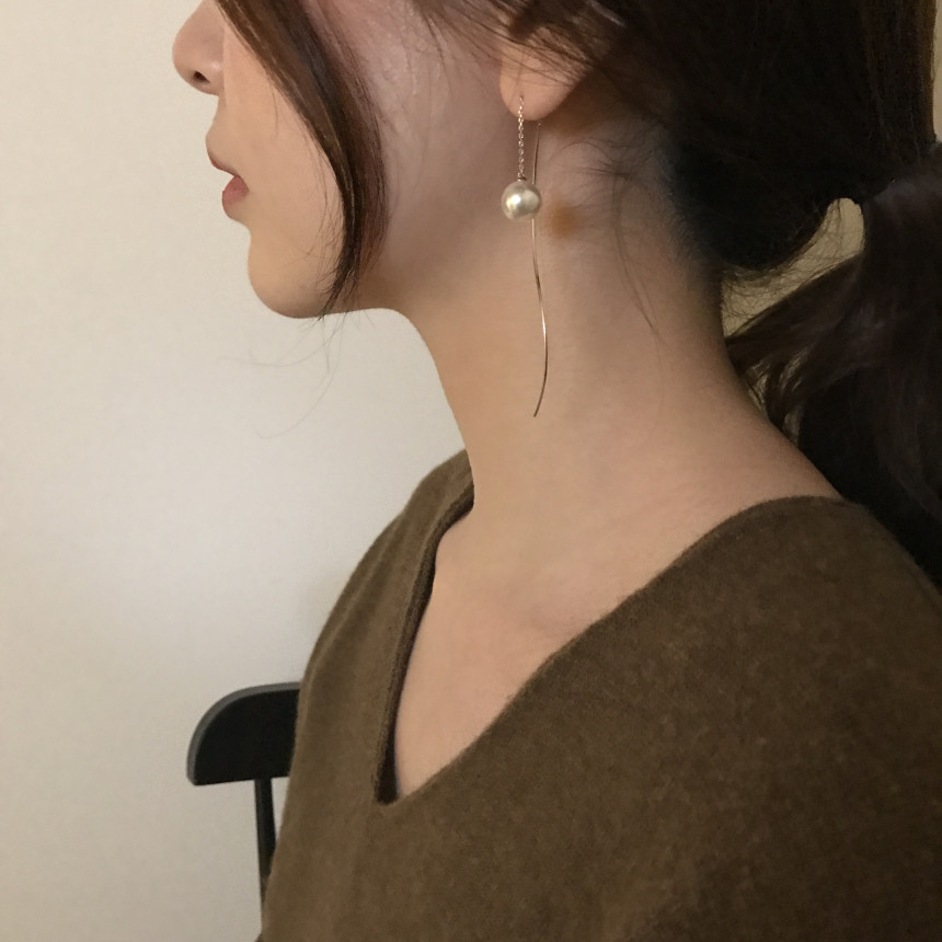 all silver Liana Wave Pearl Drop Earrings Feminine